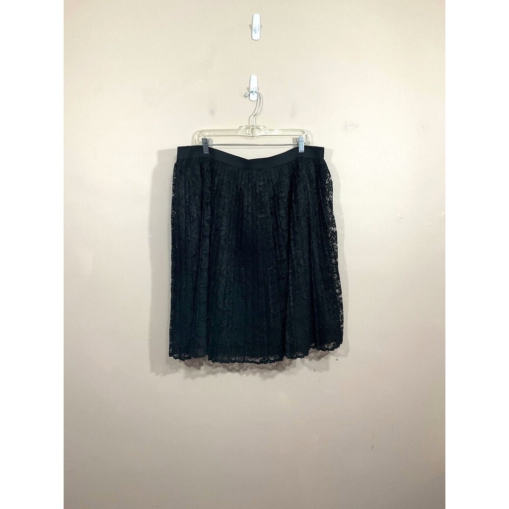 Liz Claiborne Black Lace Midi Skirt